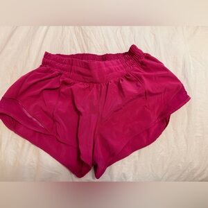 Hot pink lululemon hotty hot shorts size 4